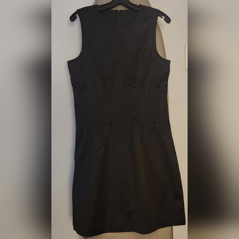 Theory Elegant Black Sleeveless Dress